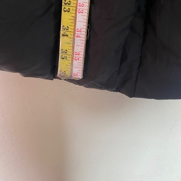 GAP Black Puffer Jacket - Picture 12 of 15